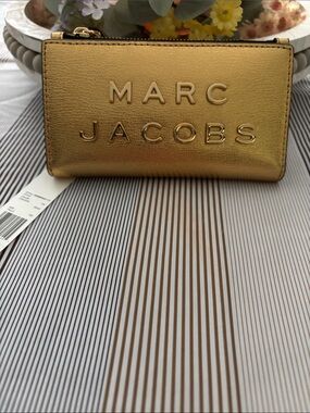 Marc Jacobs Gold Metallic Logo Zip Card Case